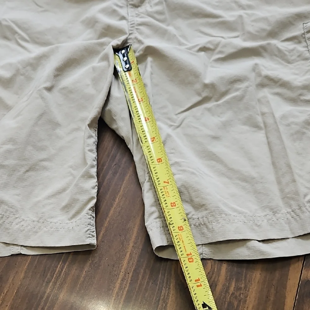 Columbia Cargo Shorts with Belt